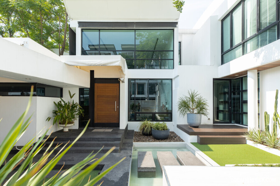 Yucharoen Studio - Bangkok, Thailand Filming Location