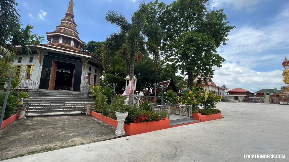 Wat Intharawihan Temple - Bangkok, Thailand Filming Location