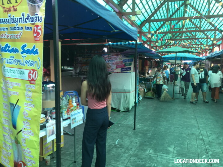 Taling Chan Floating Market - Bangkok, Thailand Filming Location