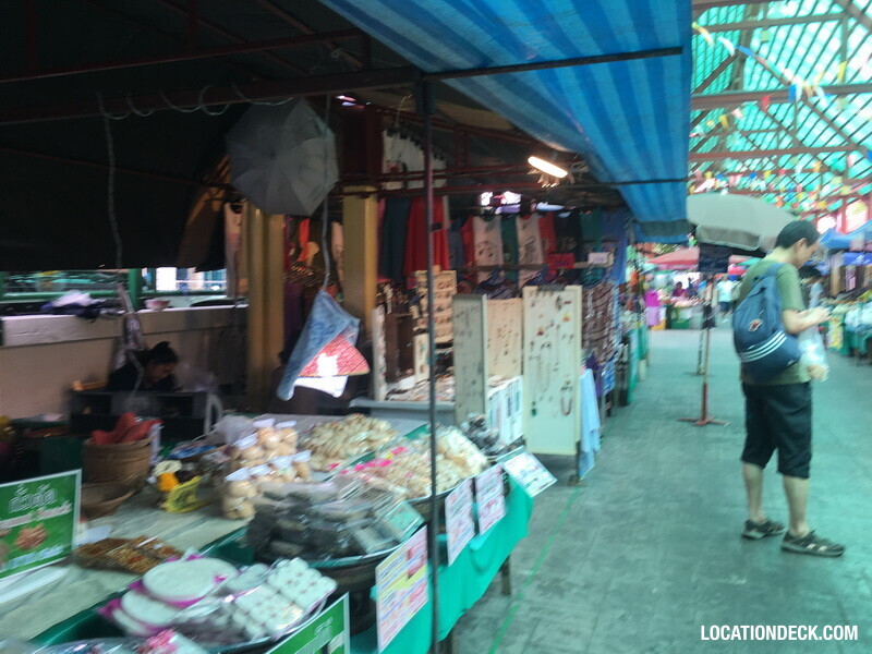 Taling Chan Floating Market - Bangkok, Thailand Filming Location