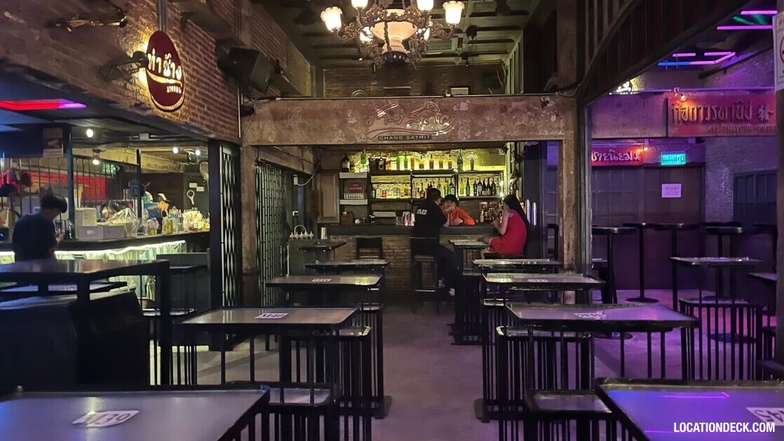 Tha Chang Club - Bangkok, Thailand Filming Location