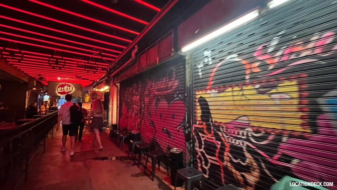 Tha Chang Club - Bangkok, Thailand Filming Location
