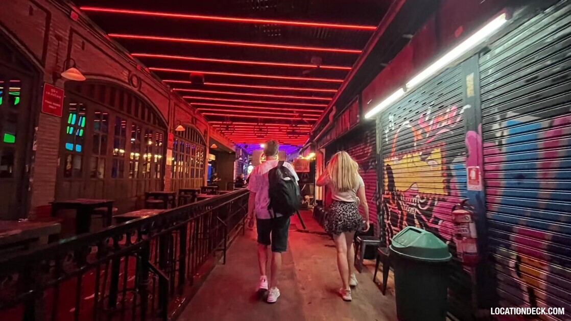 Tha Chang Club - Bangkok, Thailand Filming Location