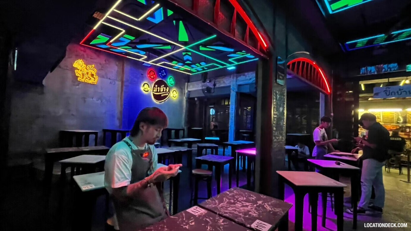 Tha Chang Club - Bangkok, Thailand Filming Location