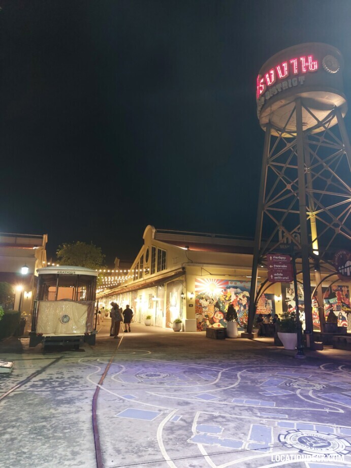 Asiatique Night Market - Bangkok, Thailand Filming Location