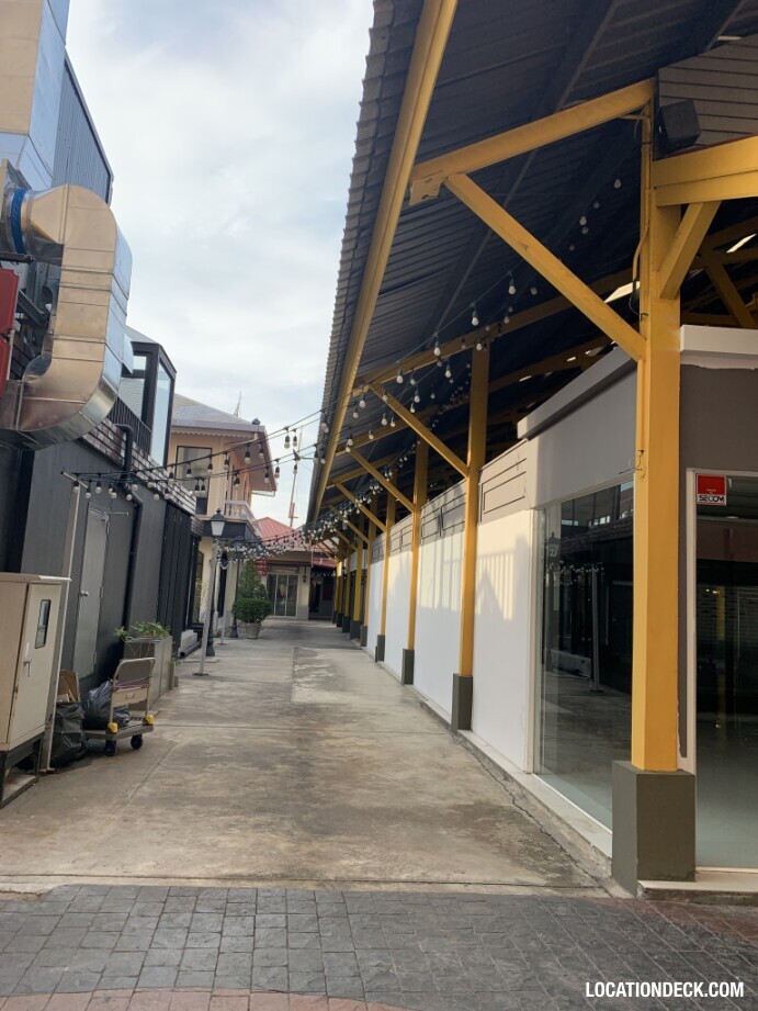 Asiatique Night Market - Bangkok, Thailand Filming Location