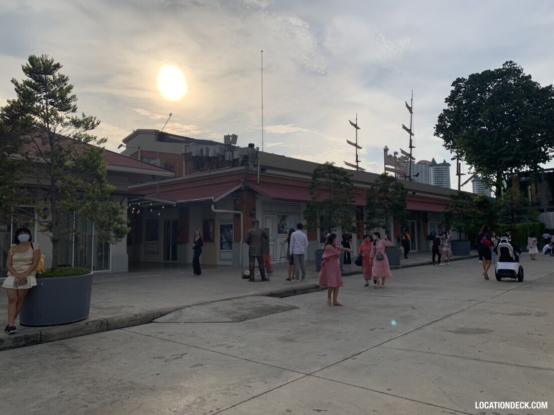 Asiatique Night Market - Bangkok, Thailand Filming Location