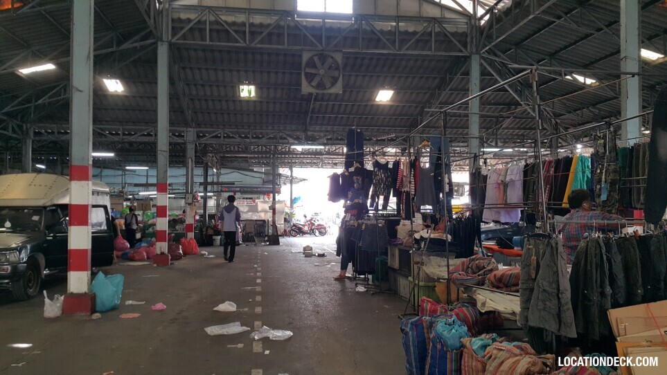 Kosum Ruam Chai Market - Bangkok, Thailand Filming Location