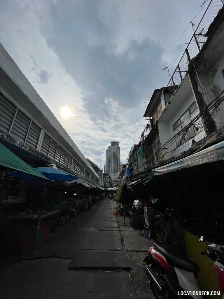 Phra Khanong Fresh Market - Bangkok, Thailand Filming Location