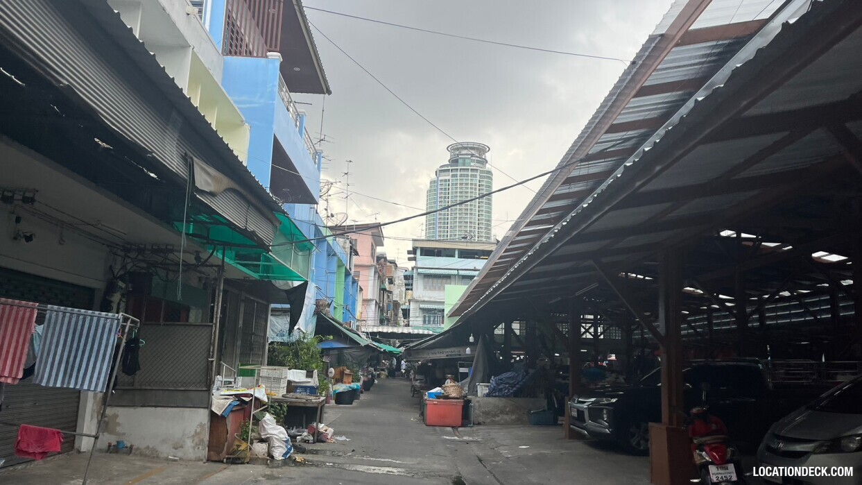 Phra Khanong Fresh Market - Bangkok, Thailand Filming Location